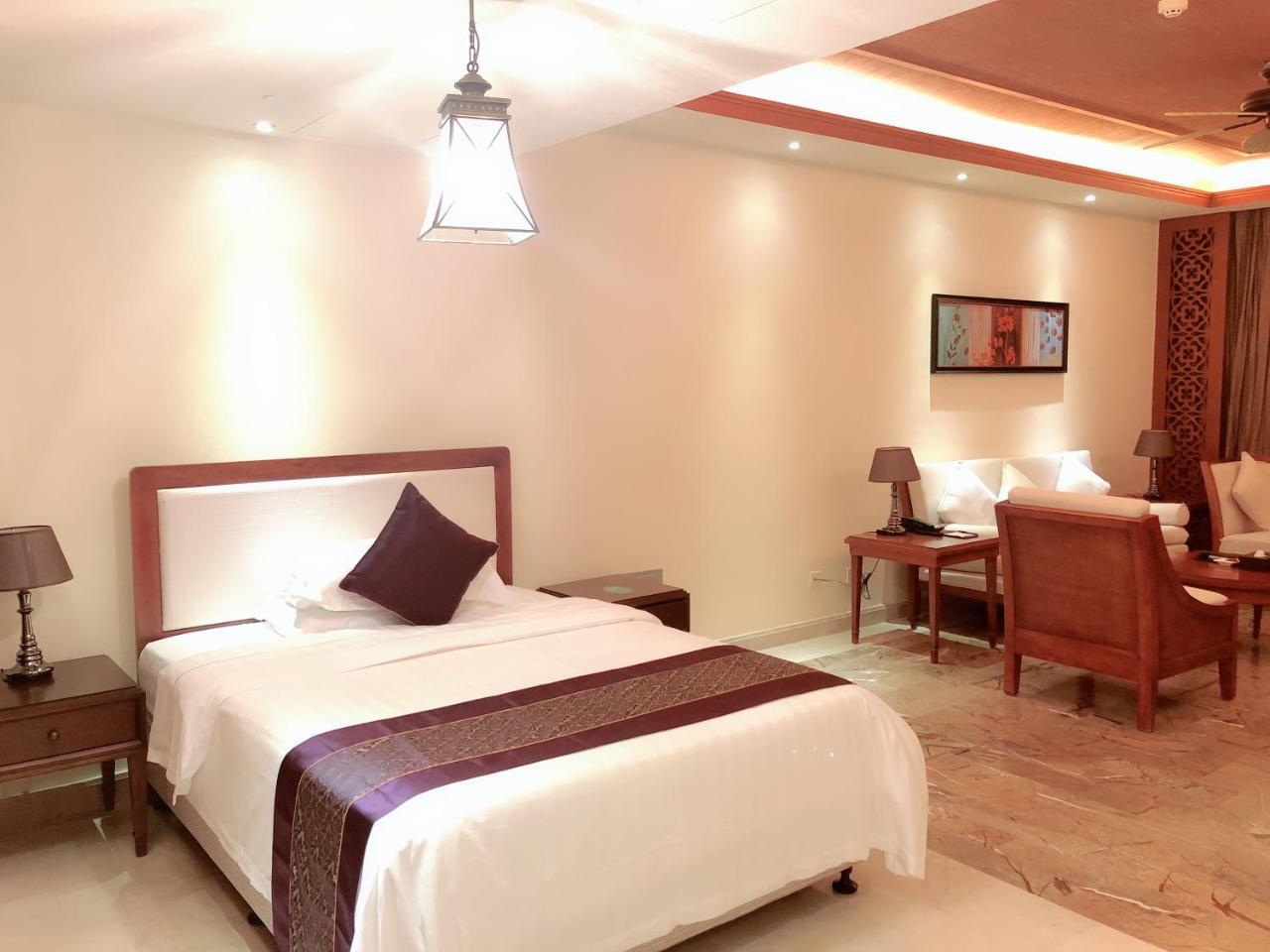 Stony Brook Villa Jianguo Resort Sanya Exterior foto
